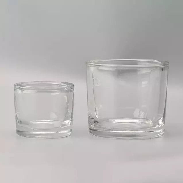 Miks on Clear Glass -küünlahoidjad ideaalne valik moodsa kodukaunistuse jaoks?